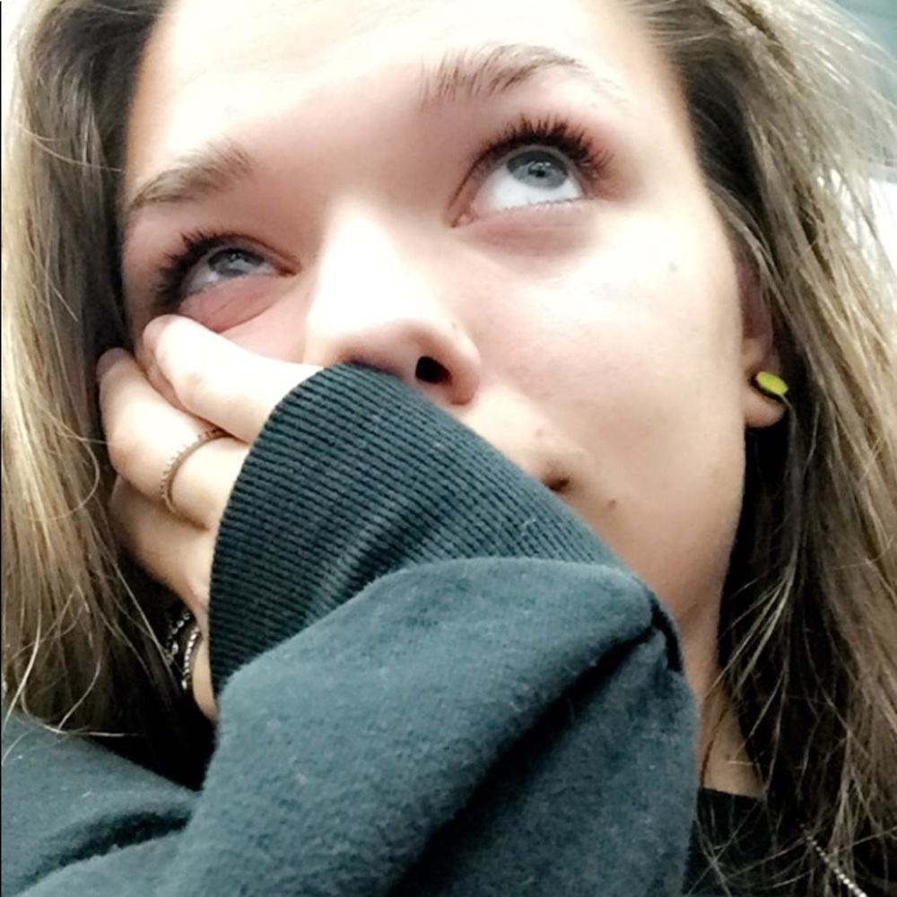 Meet your Posher, Aynslie